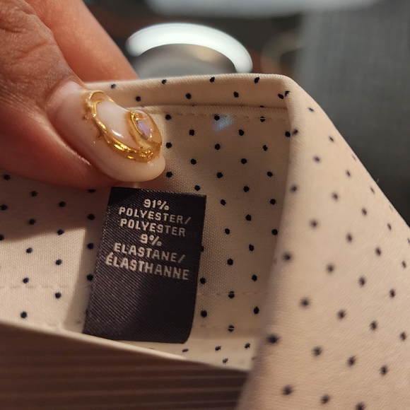 Van Huesen Button Down - Picture 6 of 6